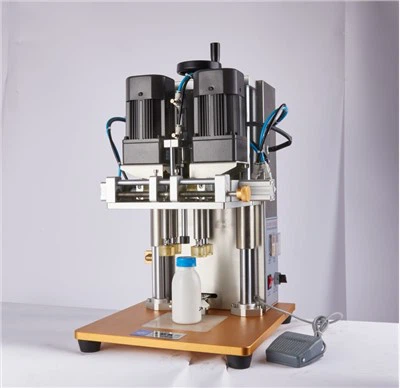 Félautomata spray-záró gép